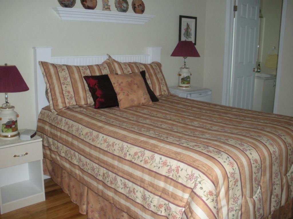 Cote'S Bed & Breakfast Гранд Фолс Стая снимка